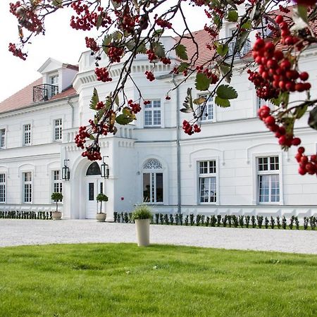 Palac Na Opieszynie Września Esterno foto